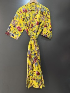 เสื้อคลุมอาบน้ำผ้าฝ้ายเนื้อนุ่มลายดอกไม้สำหรับผู้หญิง แขนยาว ผ้าวาฟเฟิล ยาวระดับเข่า น้ำหนักเบา - Product Image 3