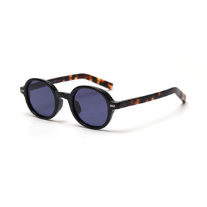 Lmamba P9002 Trendy Vintage Shades High Quality Personality Custom Logo Polarized Lenses Round TR90 Frame Unisex <b>Sunglasses</b> - Product Image 5