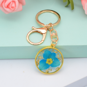 Porte-clés en résine pressée de haute qualité, forme personnalisée, fait main, avec décoration de fleurs séchées, très vendu - Product Image 6