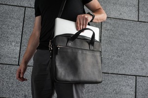 Sac messager en cuir véritable, prix abordable, élégant, sac à bandoulière pour homme avec compartiment pour ordinateur portable, pour usage professionnel - Product Image 6