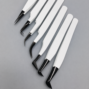 Custom Luxury <b>White</b> Handle Curved Precision Tweezers Set with Stainless Steel Durable & Eco-Friendly for Eyebrow Use - Product Image 3
