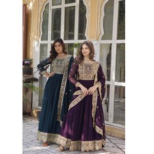 Vestidos de Diseño Clásico con Borde de Encaje de Espejo y Bordado con Lentejuelas Zari, Vestido de Fiesta Indio a un Precio Accesible - Product Image 1