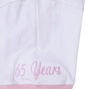 T-shirt blanc à col contrastant avec bordure rose et motif graphique Pearl Soror, manches courtes, en coton, décontracté, pour femme, vêtement de mode - Product Image 5