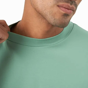 T-shirts surdimensionnés pour hommes avec design imprimé personnalisé - Style streetwear écologique 100% coton léger et respirant - Product Image 5