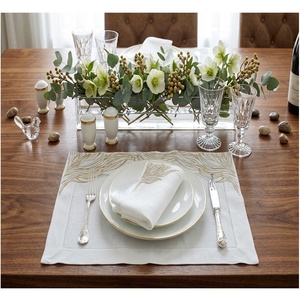 Juego de Manteles Individuales y Servilletas de Lino Bordado Clásico de Lujo Personalizado al por Mayor, con Hilo Dorado y Plateado, Geométrico, para Bodas, Lavable y Reutilizable - Product Image 3