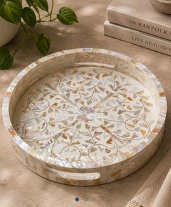 Plateau de service rond en bois écologique avec poignées décoratives en bois et résine à motifs floraux, durable, 12 pouces, usage résidentiel - Product Image 3
