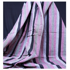 Tissu en coton Khadi de haute qualité, couleur unie, pour vêtements de mode, chemises formelles et décontractées, provenant d'un fournisseur indien de coton Khadi. - Product Image 3