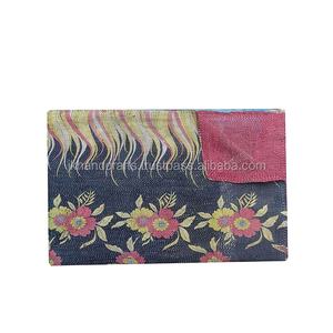 Estampado floral de la mejor calidad, bordado a mano tradicional indio, Sari Kantha de algodón Vintage, estilo bohemio para uso en hoteles - Product Image 1