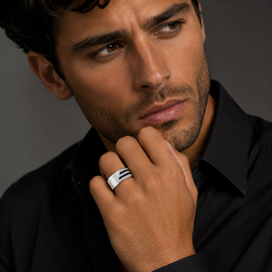 Bague pour homme en argent sterling 925 avec diamant, finition polie, motif géométrique à rayures noires, cadeau de mariage ou de fête, bijou de style bandage - Product Image 1