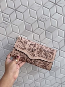 Hot-Selling Carving Hand <b>Tooled</b> Wallet Clutch Phone <b>Case</b> Stylish Handmade Western Leather Floral Wallet for Women's Multi Uses - Product Image 1