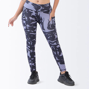 Leggings de yoga pour femmes, dernier design, sublimation, matière douce, taille élastique, meilleure fabrication. - Product Image 4
