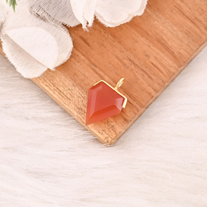 Natural <b>Red</b> Onyx Gemstone 925 Sterling Silver Pendant Minimalist Jewelry for Unisex - Product Image 4