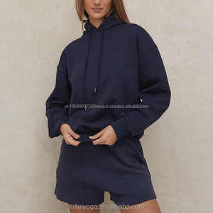 Logo personnalisé 100% coton polaire Jersey poids lourd femmes 2 pièces surdimensionné sweat à capuche et short de survêtement ensemble - Product Image 1