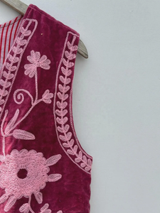 <b>Women's</b> Sleeveless Embroidered Suzani Floral Velvet <b>Vest</b> & Waistcoat 100% Cotton <b>Winter</b> Short Length Jacket with Cotton Filling - Product Image 2