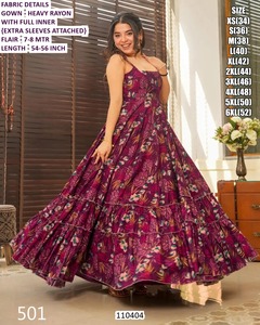Robe de soirée moderne à taille naturelle, en rayonne florale brodée, respirante et confortable, ornée de perles, par un créateur - Product Image 6