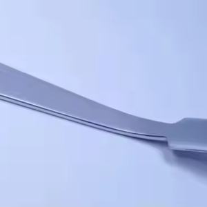 Retractor Ortopédico HOHMANN, Patrón Estándar, Punta Larga y Estrecha de 18 mm, Mango de Dos Anillos, Manual, Acero Inoxidable, Surgiright - Product Image 4