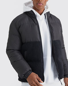 Veste d'hiver rembourrée à capuche légère et chaude avec logo personnalisé, col montant, garnissage en fibres de polyester, imperméable et coupe-vent - Product Image 5