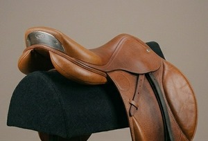 FAB International English Dressage Saddle Leather Fiber Tree Nickel-Plated Brass Hardware Brown Color Comfortable Customized - Product Image 3