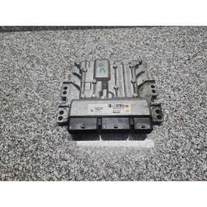 Unidad de Control del Motor Talisman Estate 2015-2018 Usada ORIGINAL Certificada por OE 237109271R 310x400x110mm - Product Image 1