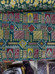 ผ้าแจ็คการ์ดลายดอกไม้ BHAKTI TEXTILE ผ้าถักไนลอน 100% ผ้าโบรเคด น้ำหนักปานกลาง 120GSM ผ้าตกแต่งสำหรับงานแต่งงาน ชุดเดรส - Product Image 5