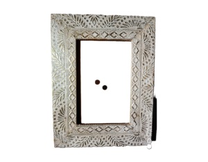 Cadre photo rectangulaire en métal, finition dorée, surface texturée - Product Image 3