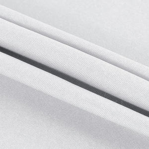 Camiseta para Hombre Estilo Retro Negra con Detalles Amarillos y Blancos en el Frente para Verano, Camiseta de Manga Corta para Hombre - Product Image 5