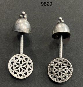 Estilo único Oreja de elefante Estilo Tribal Kuchi Boho Jhumka Pendientes de color chapados en oro de plata alemana hechos a mano en estilo personalizado - Product Image 5