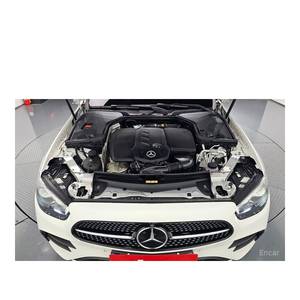 เมอร์เซเดส-เบนซ์ อี-คลาส E220d 4MATIC AMG Line ปี 2023 ระยะทาง 42,432 กม. ดีเซล เกียร์อัตโนมัติ พวงมาลัยซ้าย เบาะหนัง กล้องมองหลัง - Product Image 6