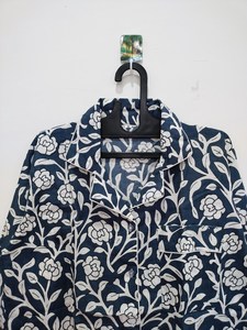 Conjunto de Pijama Floral para Mujer, Manga Larga, Cuello Solapa, Top con Pantalones, Ropa de Dormir, Conjunto de Pijama con Cuello Solapa para Mujer - Product Image 4