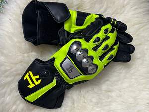 Gants de moto en cuir haute visibilité pour la course, à prix abordable, livraison rapide, avec protection carbone colorée aux articulations et manchette longue, pour la piste - Product Image 2