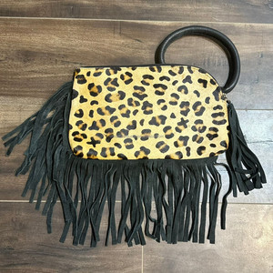 กระเป๋าคลัทช์ใบหูหิ้วหนังวัวแท้สำหรับผู้หญิงมีพู่ห้อยกระเป๋าโทรศัพท์มีห่วงพิมพ์ลายสัตว์ - Product Image 4