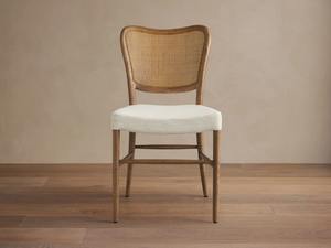 Chaise de salle à manger élégante en bois massif avec dossier en rotin et assise rembourrée, sièges modernes pour restaurants, cafés et hôtels de charme - Product Image 5