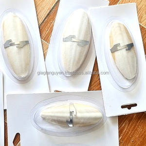 Crushed Cuttlefish Bones for Birds <b>Food</b> With Natural Color and Trimmed Bleached White Squid Cuttle bone in carton - Product Image 2