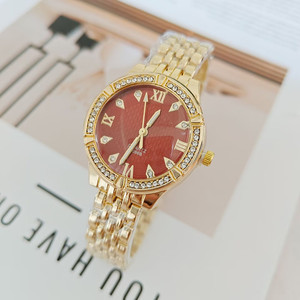 Montre pour femme élégante et luxueuse, édition limitée, cadran en verre et alliage, mouvement à quartz analogique, style antique - Product Image 3