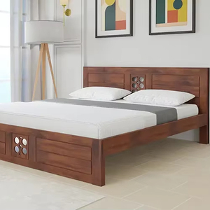 Cadre de lit de qualité avec pied de lit en bois massif sculpté à la main, chambre à coucher de luxe, lit king size en bois fait main, meubles haut de gamme - Product Image 1