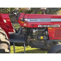 Tracteur Massey Ferguson MF 385 2WD 85 CV à faible consommation de carburant, équipé d'un auvent pour une utilisation tout-terrain, fabriqué au Pakistan