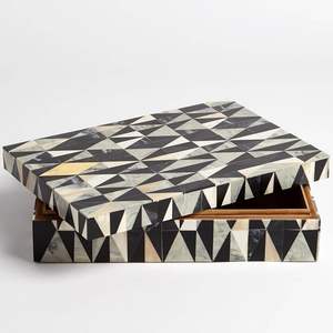 Hot selling tortoiseshell resin <b>storage</b> box set decorative organizer box with lid multipurpose <b>storage</b> <b>container</b> luxury design - Product Image 6