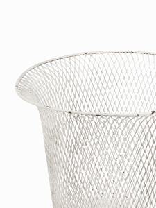 ถังขยะตาข่ายโลหะทนทานสำหรับสำนักงาน พื้นที่ทำงาน สวนกลางแจ้ง พื้นที่สาธารณะ อาคารพาณิชย์ และการใช้งานในสถาบัน - Product Image 3