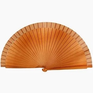 Abanico Plegable de Hoja de Palma Hecho a Mano, Ventilador Portátil con Mango de Madera Natural para Regalo y Uso en Festivales - Product Image 3