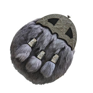 Sporran de Piel de Conejo Hecho a Medida, Accesorio Profesional de Alta Calidad para Kilt, Color y Logotipo Personalizables, Disponible en Todos los Tamaños - Product Image 3