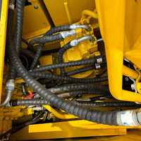 Excavatrice hydraulique sur chenilles professionnelle KOMATSU PC240 de 24 tonnes, haute efficacité, durable, robuste, d'occasion, à vendre