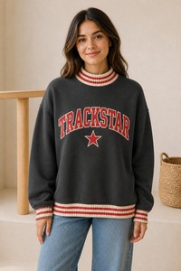 เสื้อสเวตเชิ้ตคอเต่าผู้หญิงลายทางสีแดงถ่าน แบรนด์ Trackstar พร้อมตัวอักษรสีแดงรูปดาว โลโก้สั่งทำ ป้ายยี่ห้อส่วนตัว ขายส่ง - Product Image 1