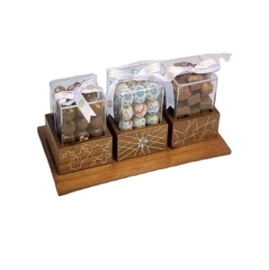 Cuenco para servir de madera de Acacia atemporal hecho a mano con acento de nácar, regalo perfecto de Ramadán y Eid, presentación lujosa en el hogar - Product Image 5