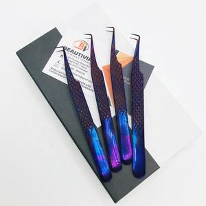 Pince à épiler professionnelle en acier inoxydable japonais, avec logo personnalisé, à 90 degrés, avec embout en diamant plasma violet, durable, pour extensions de cils - Product Image 1