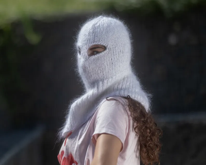 Masque facial en mohair d'hiver, doux et moelleux, tricoté, pour hommes et femmes, masque de ski chaud en mélange de laine, design vieilli - Product Image 1