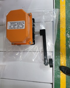สวิตช์จำกัดรอบแบบโรตารี่ CMK Electro Power รุ่น DRLS 48/28 40A 415V สำหรับควบคุมเครื่องจักรอุตสาหกรรม ตัวเรือนพลาสติกสีส้ม - Product Image 4