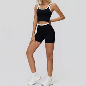 ชุดออกกำลังกายผู้หญิงแบบ 2 ชิ้น ผ้าเนื้อเดียวกัน ยืดได้ 4 ทิศทาง เสื้อชั้นในกีฬาแบบสวม ชุดกางเกงขาสั้นเอวสูง แห้งเร็ว สำหรับออกกำลังกายที่ยิม รับผลิตตามสั่งขายส่ง - Product Image 4