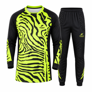 Ensemble d'uniformes de gardien de but rembourrés professionnels, maillot et pantalon de football personnalisés par sublimation, respirants et protecteurs - Product Image 1
