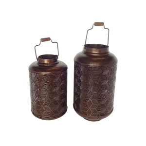 Ensemble de 3 lanternes à bougies en métal finition bronze antique vert, motif floral perforé, corps cylindrique, poignée en fil métallique - Product Image 6