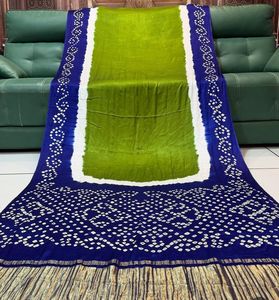 Sari de Seda Gajji Pura con Bandhani y Pallu de Diseño - Product Image 2
